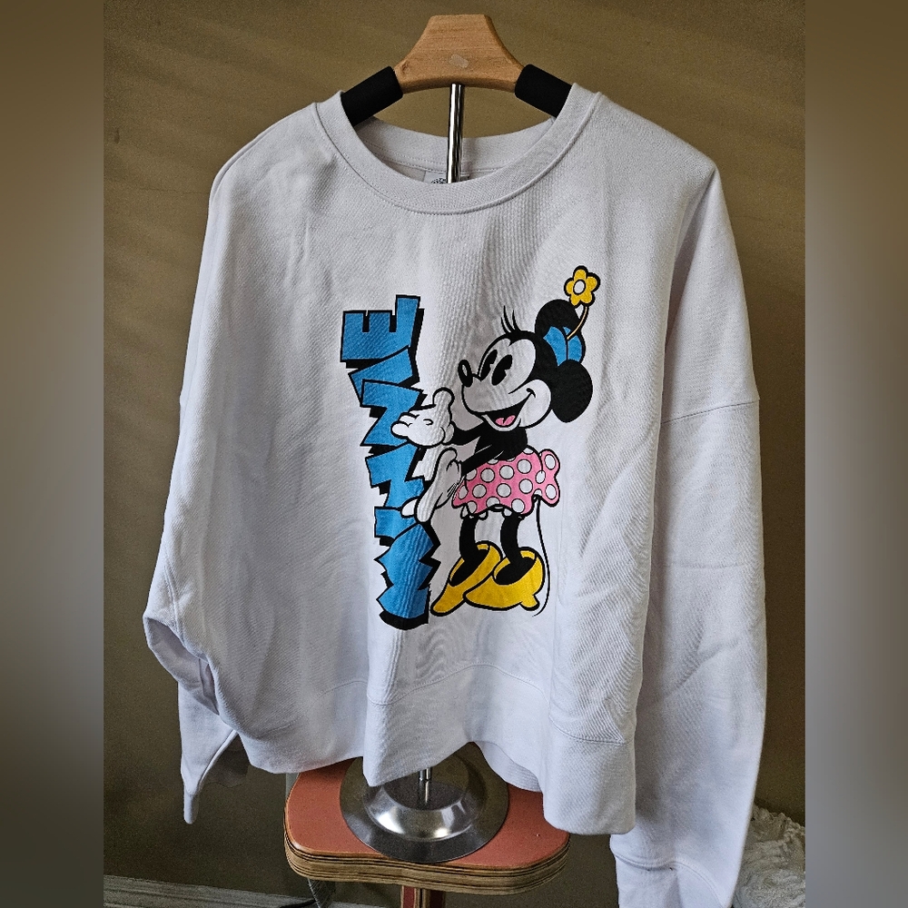 DISNEY MINNIE MOUSE PULLOVER SWEATSHIRT MICKEY & CO - SIZE XL